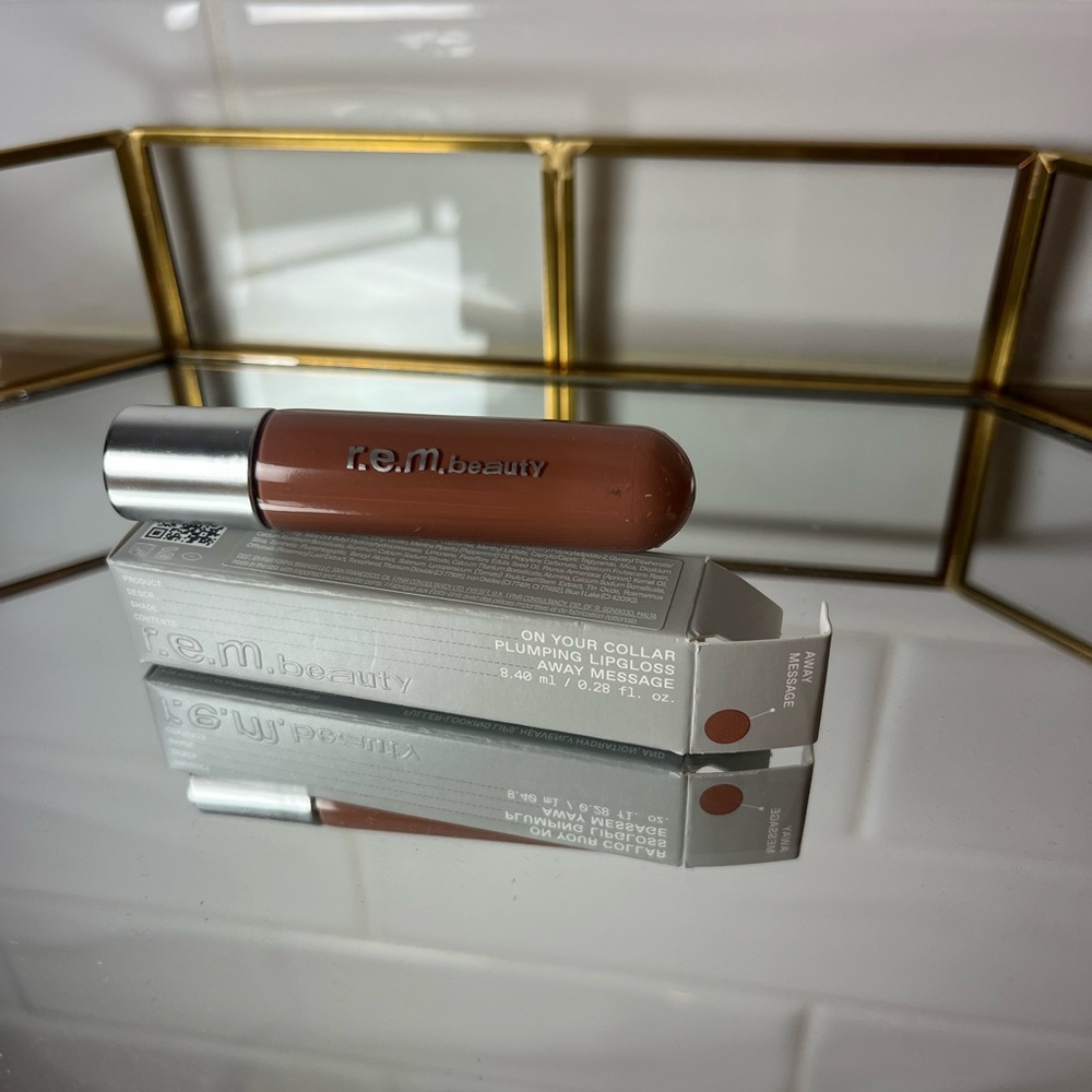 REM Plumping Lip Gloss - Away Message